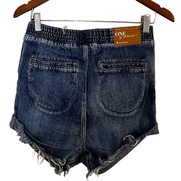 One Teaspoon Cobaine Hunters- Relaxed Mid Rise Shorts - Picture 7 of 15